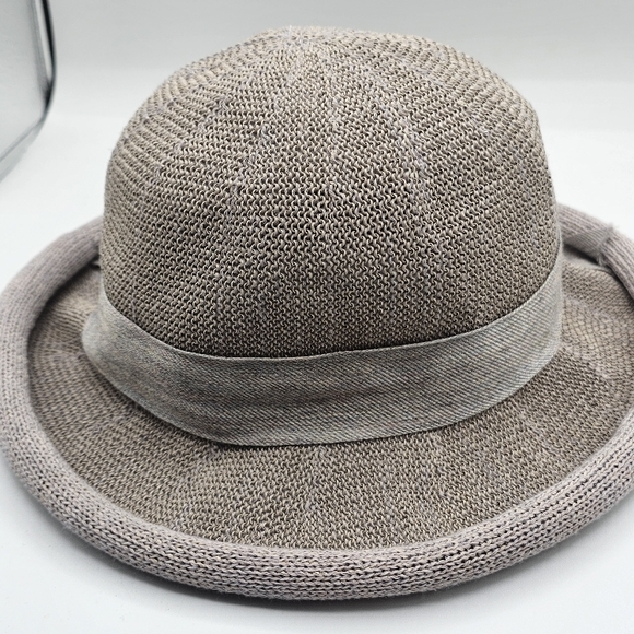 Elegant Gray Women's Bowler Hat with Rhinestone Accent - Picture 2 of 10